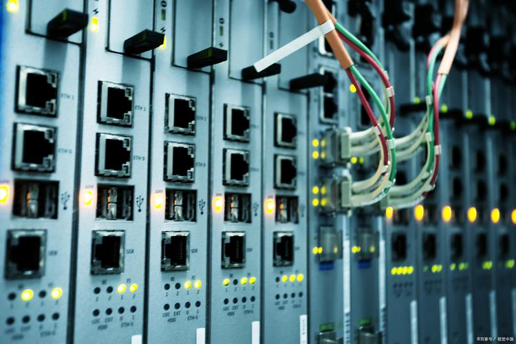 通信設(shè)備與通訊設(shè)備 發(fā)展、分類與未來趨勢(shì)